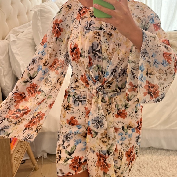 Floral mini dress - Picture 2 of 2